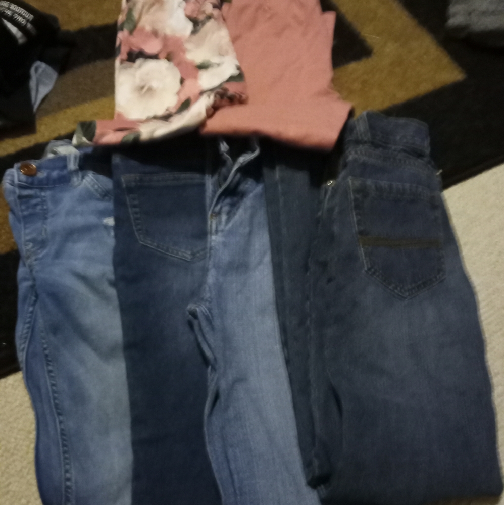 Girls size 10-12 pants